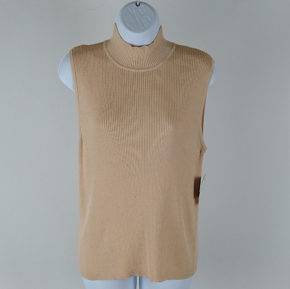 Valerie Stevens Tops - Valerie Stevens sleeveless turtle neck size medium